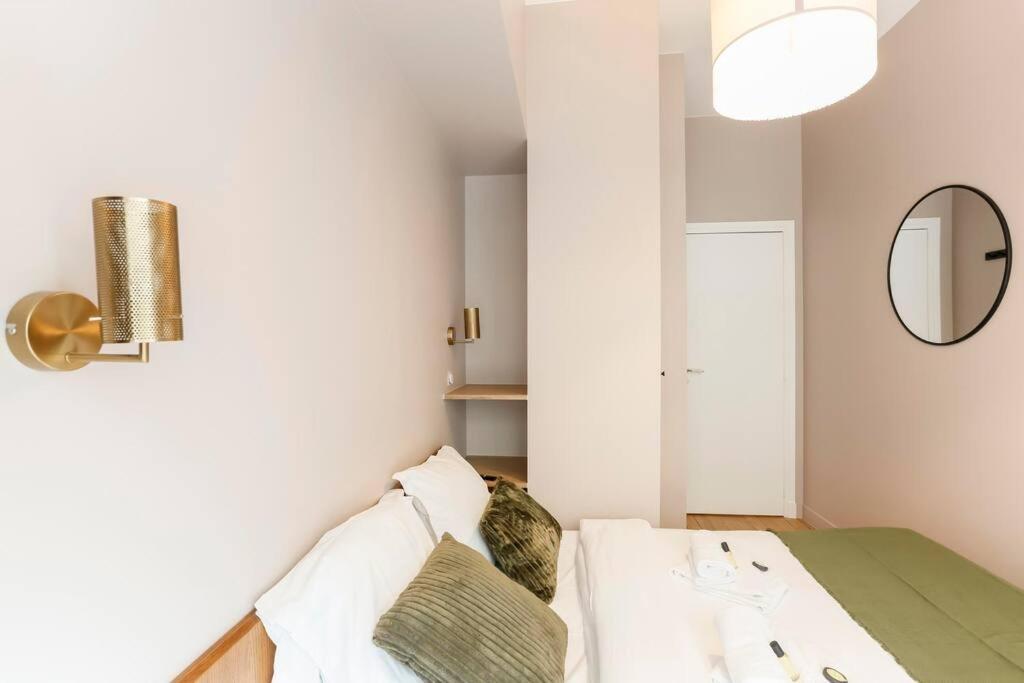 Modern 2 Bedrooms Near Louvre Paris Exterior foto